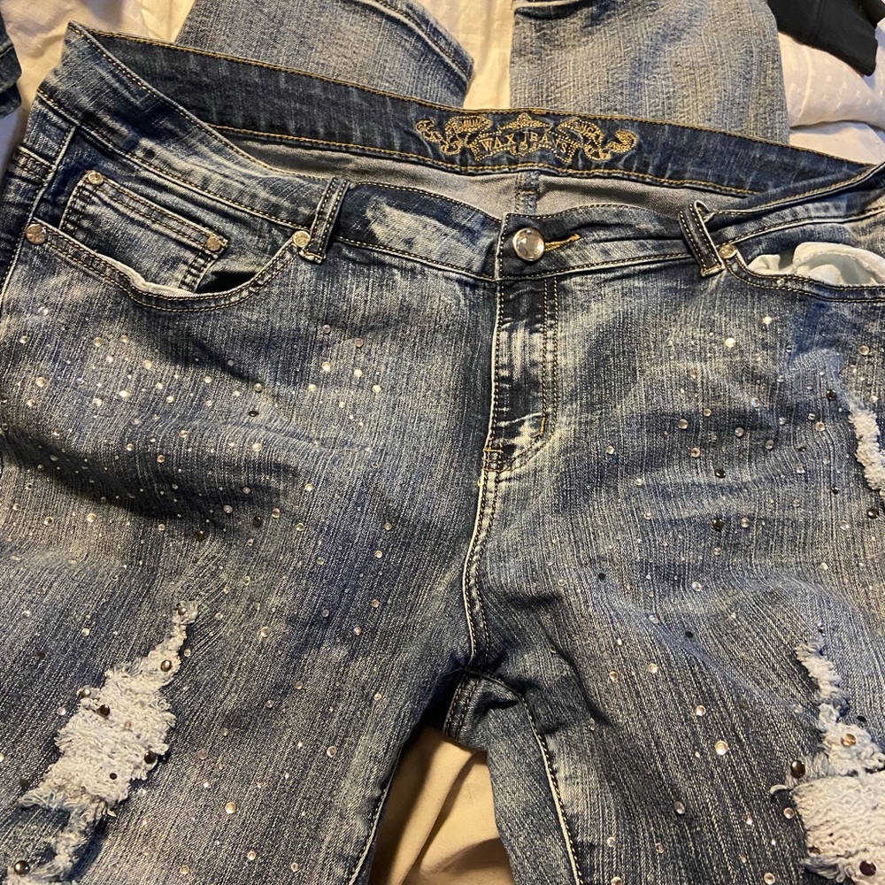 American eagle jeans. Boot cut and flare. Light and dark blue.